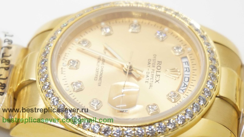 Rolex Day-Date Automatic S/S 36MM Sapphire Diamonds Bezel RXG312